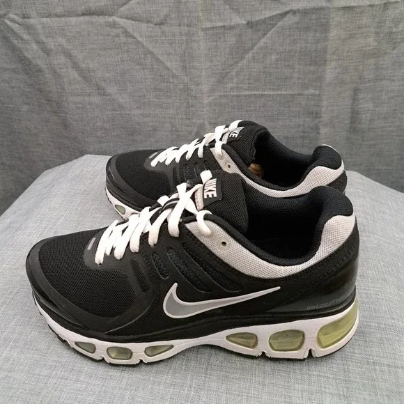 Nike Black White 386409-003 Air Max Women’s Size Year 2012